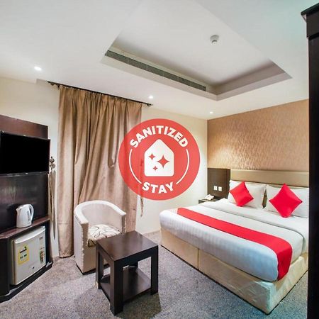 אל חובר Oyo 200 Majestic Homes מראה חיצוני תמונה