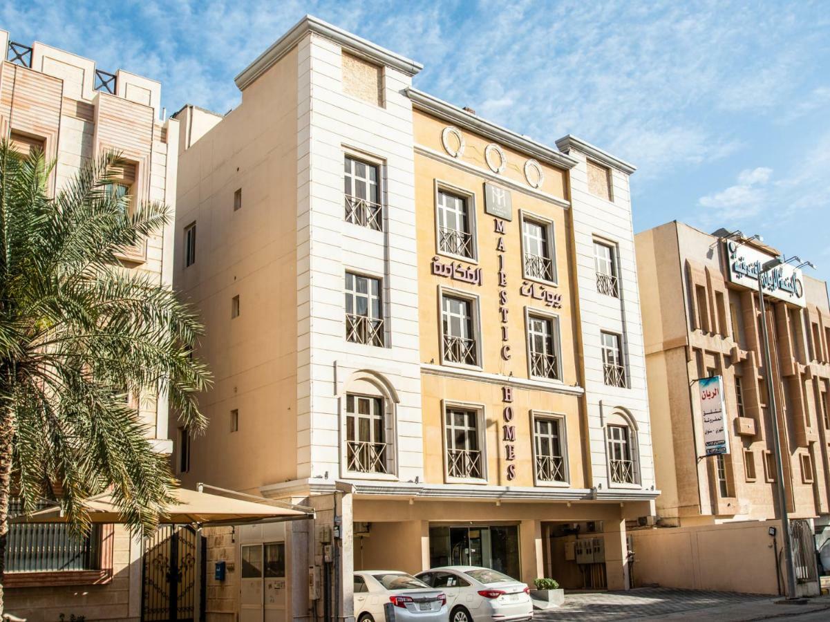 אל חובר Oyo 200 Majestic Homes מראה חיצוני תמונה
